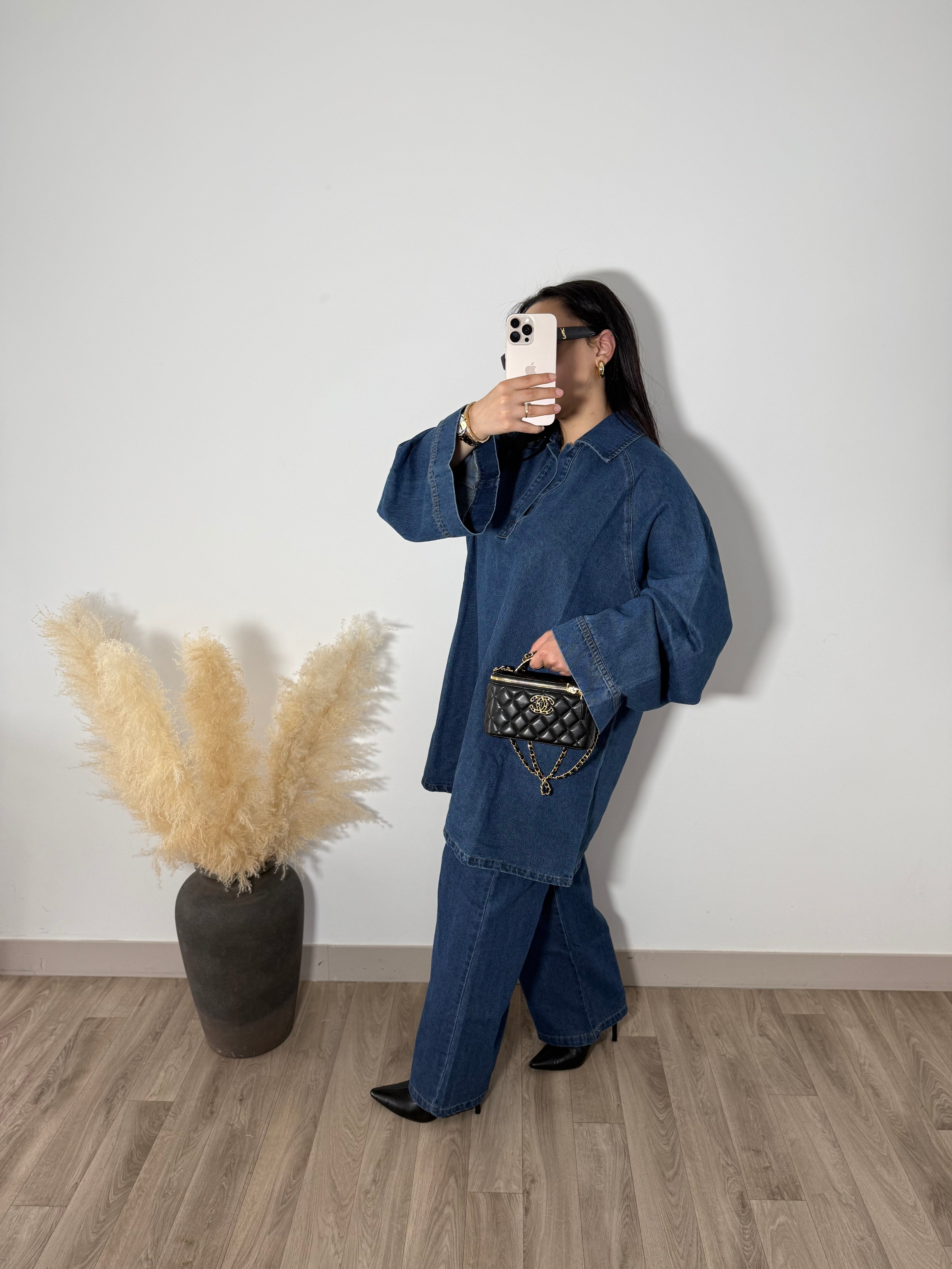 Ensemble en jean bleu foncé